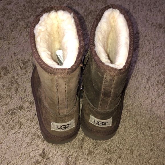 Tall ugg boots - Picture 2 of 3